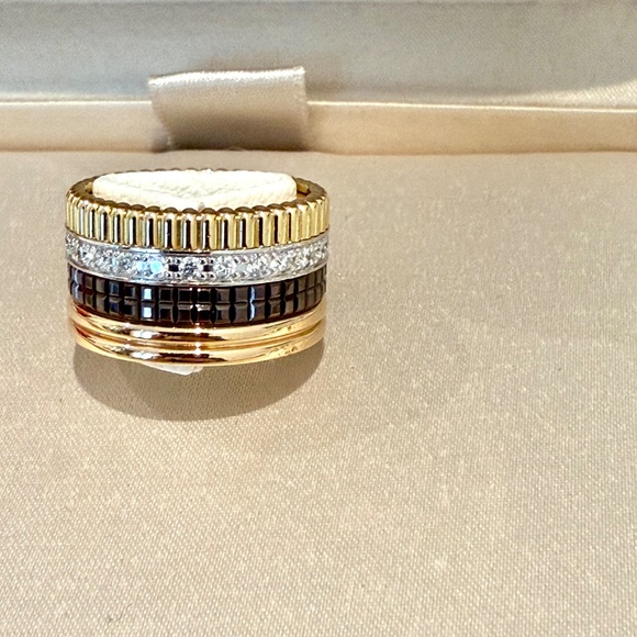 Boucheron Quatre Classique Large Ring - Picture 1 of 9